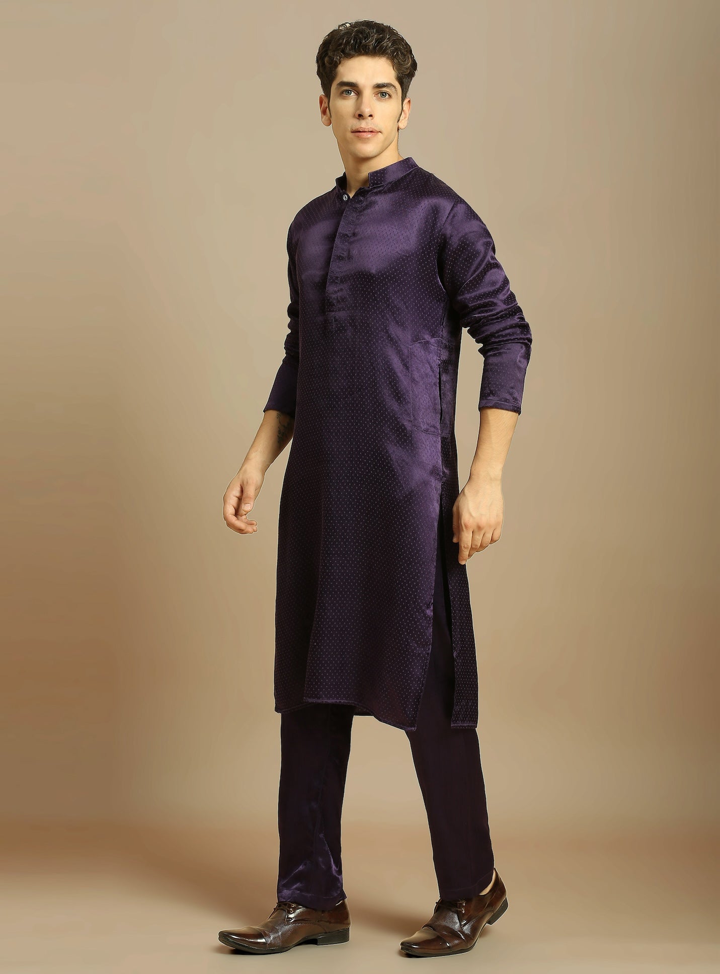 DEEP PURPLE KURTA WITH PANT WITH TISSUE EMBROIDERED DUPATTA