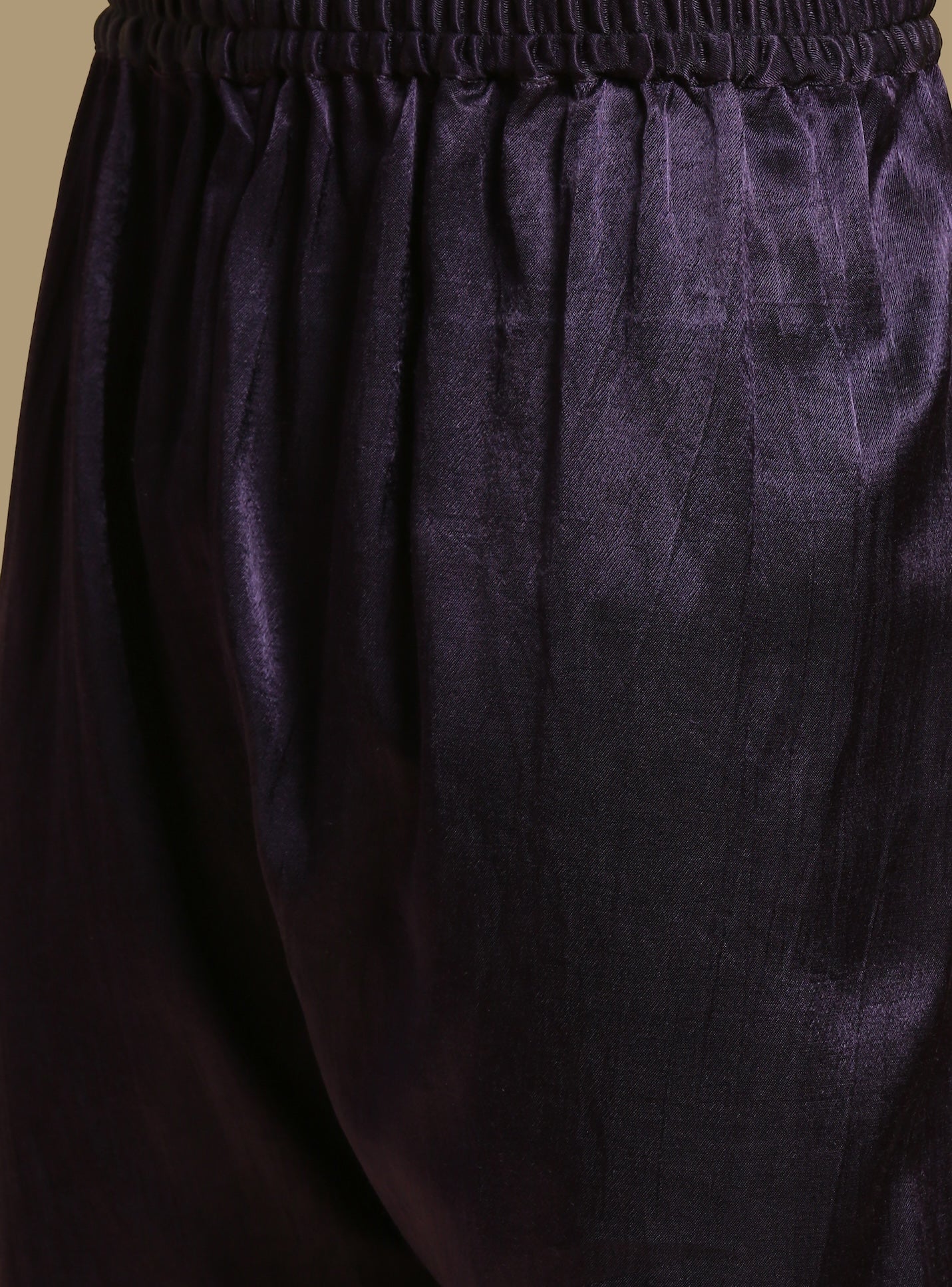 DEEP PURPLE KURTA WITH PANT WITH TISSUE EMBROIDERED DUPATTA