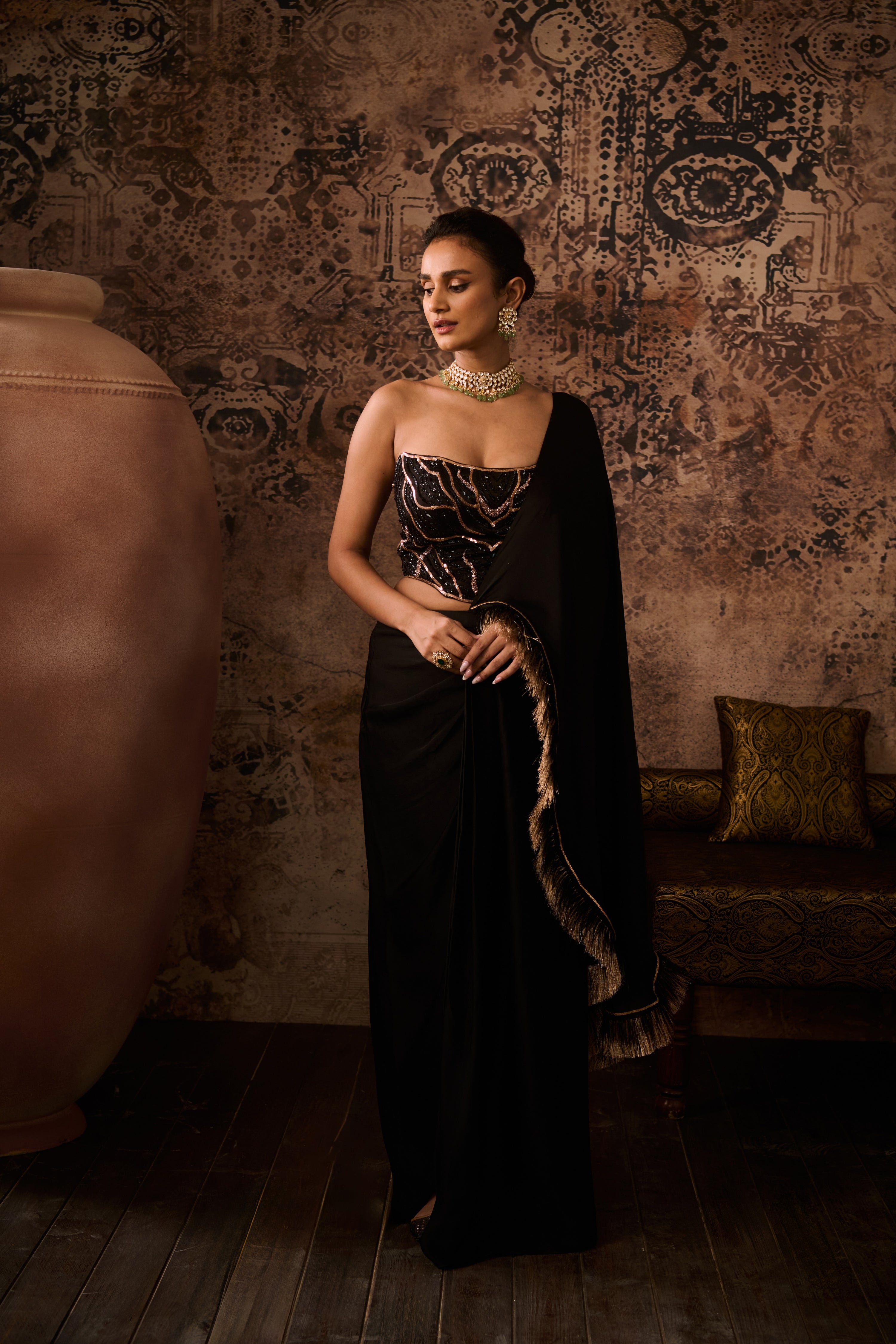 NOIR CHARM EMBROIDERED CORSET WITH DRAPE SAREE