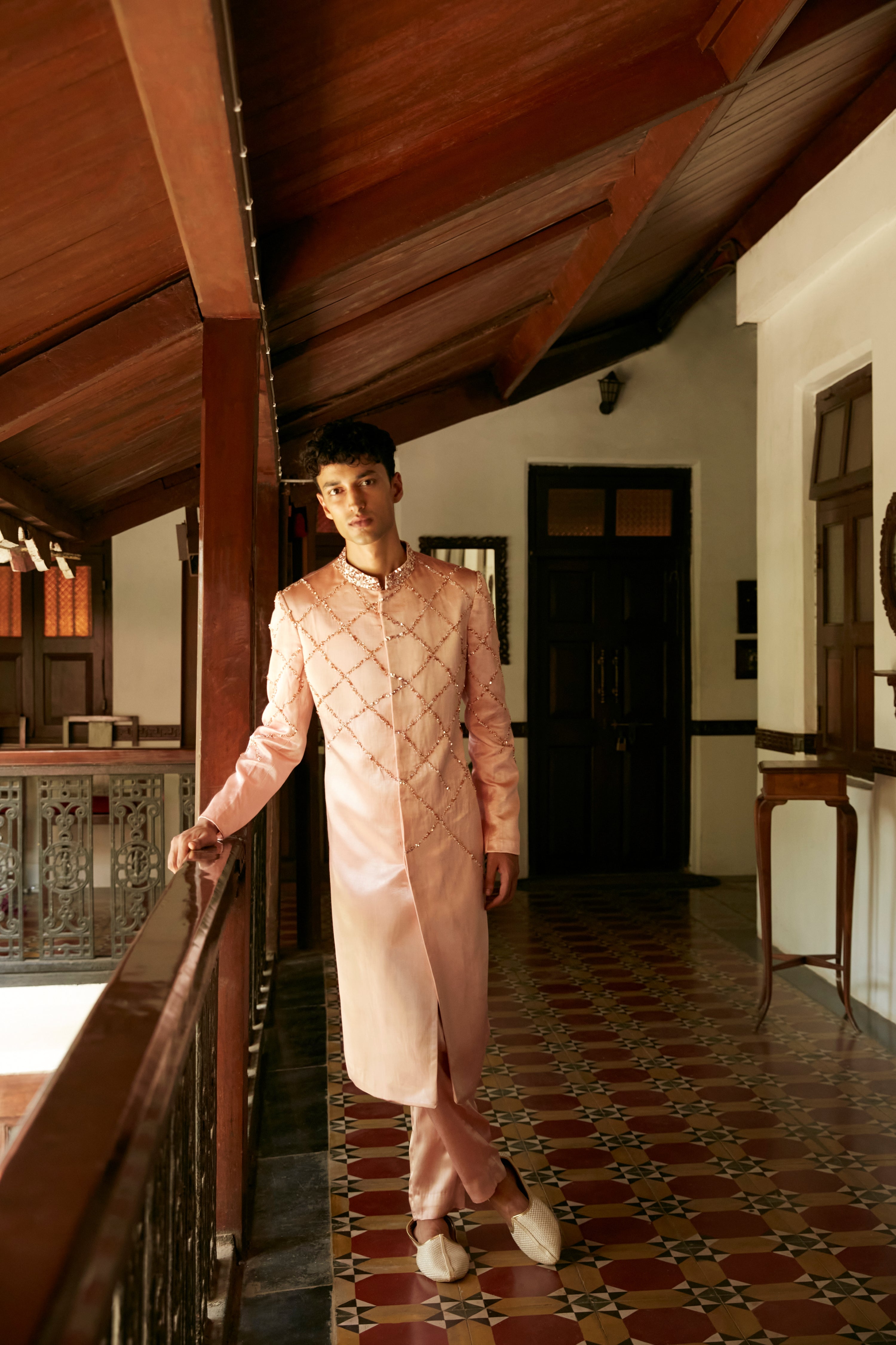 EMBROIDERED ROSE PINK SHERWANI SET