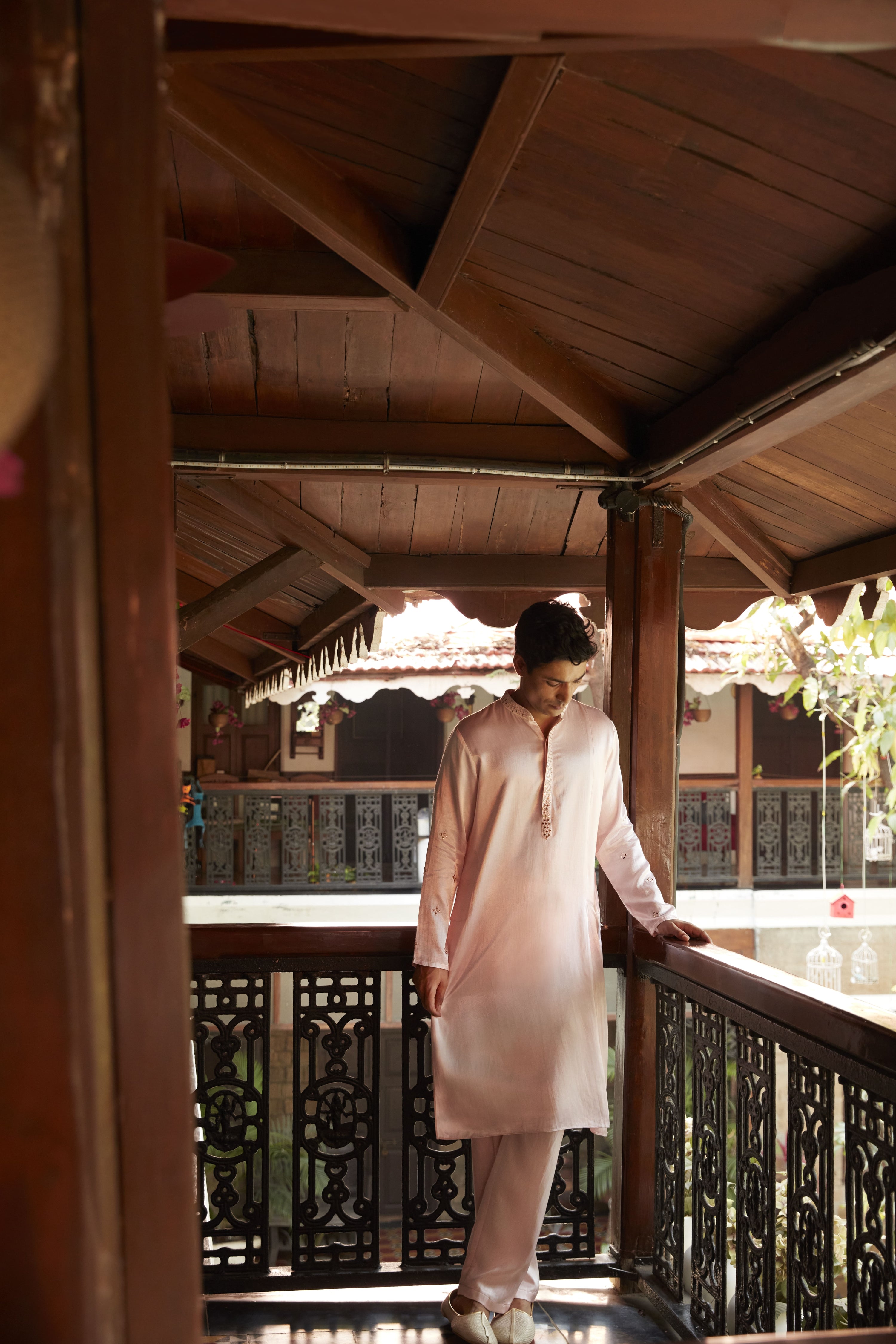 BABY PINK EMBROIDERED KURTA SET