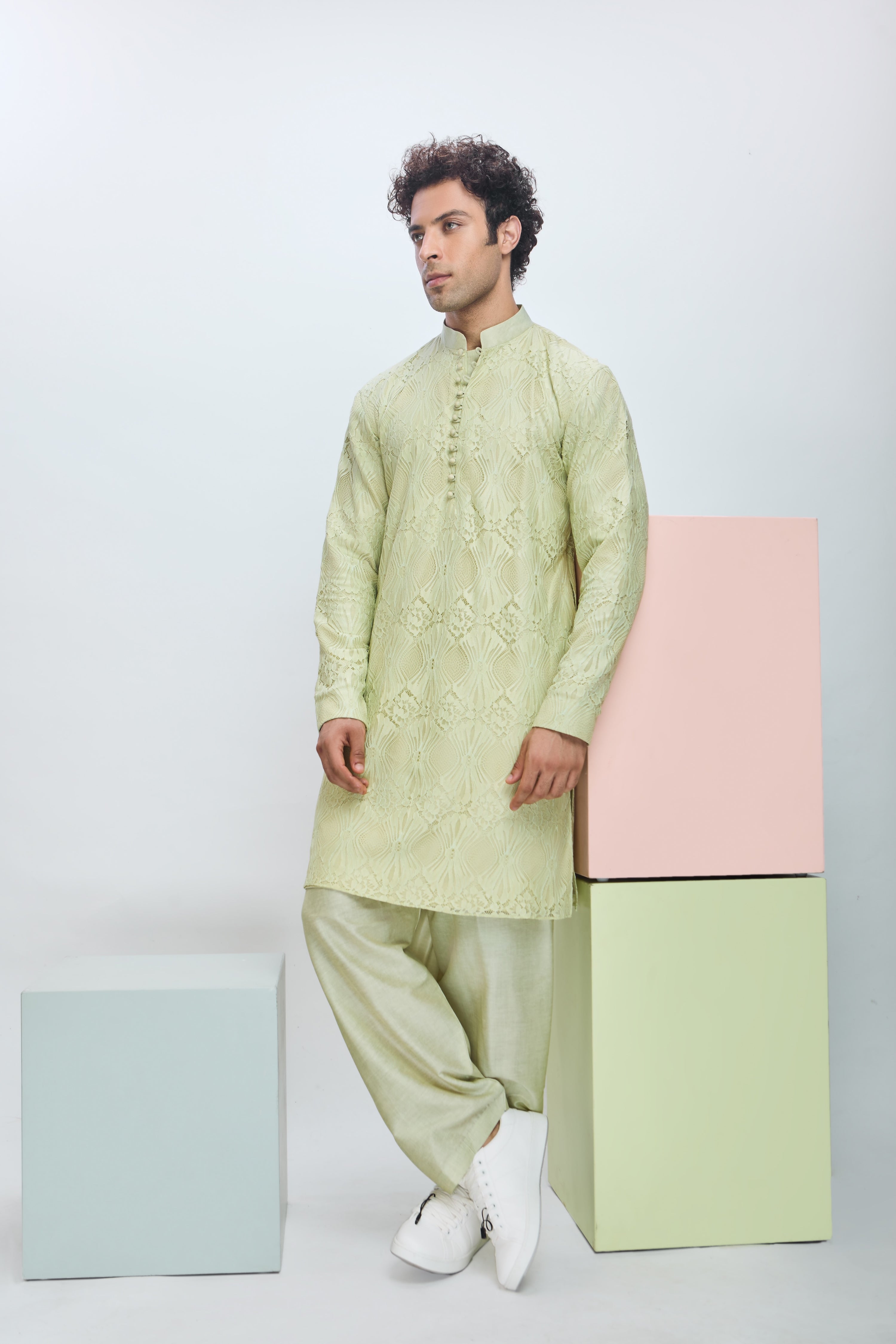 KURTA SET WITH POTLI BUTTON DETAILING