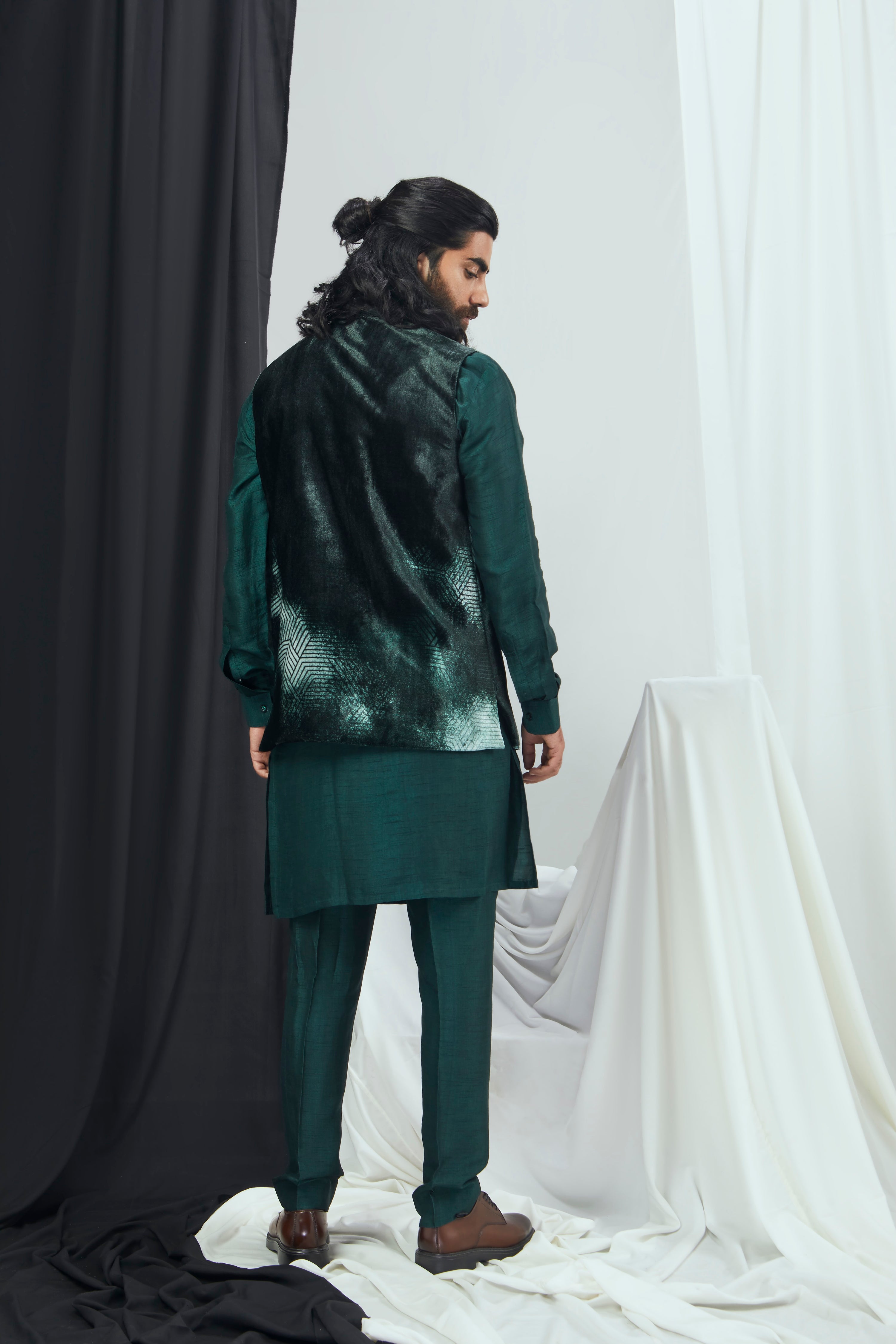 EMERALD KURTA SET WITH BANDI