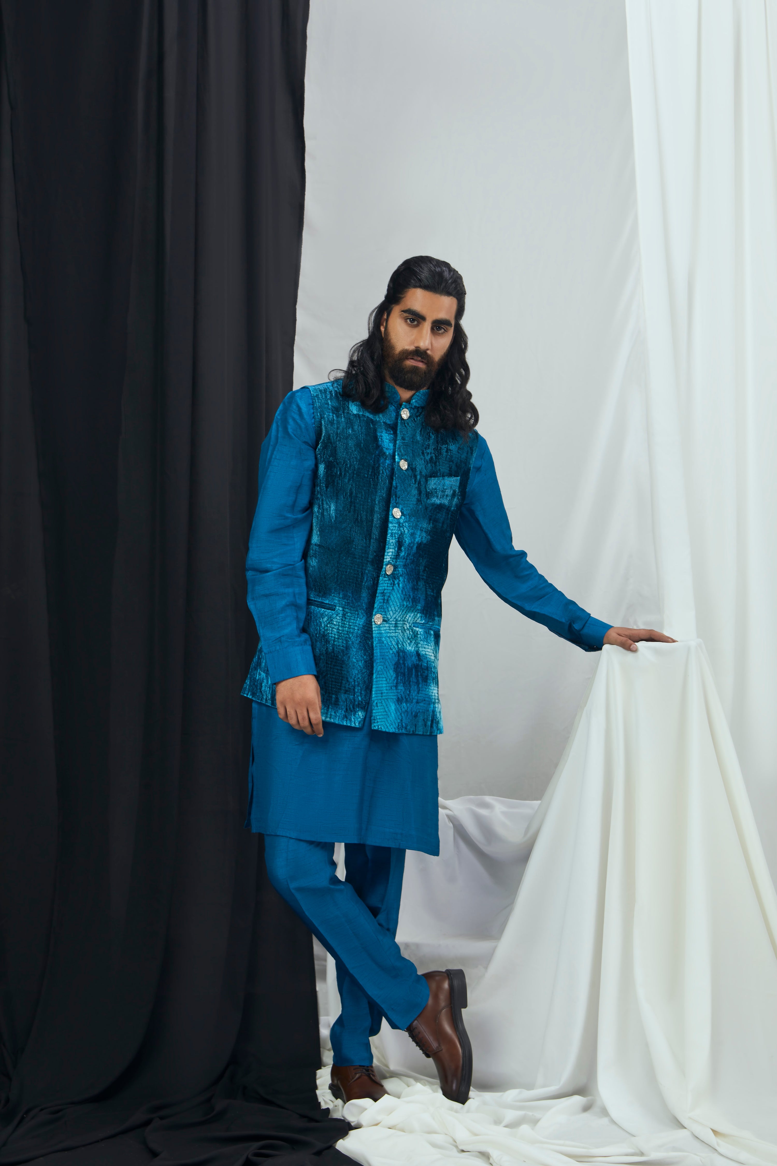 JADE BLUE KURTA SET WITH BANDI