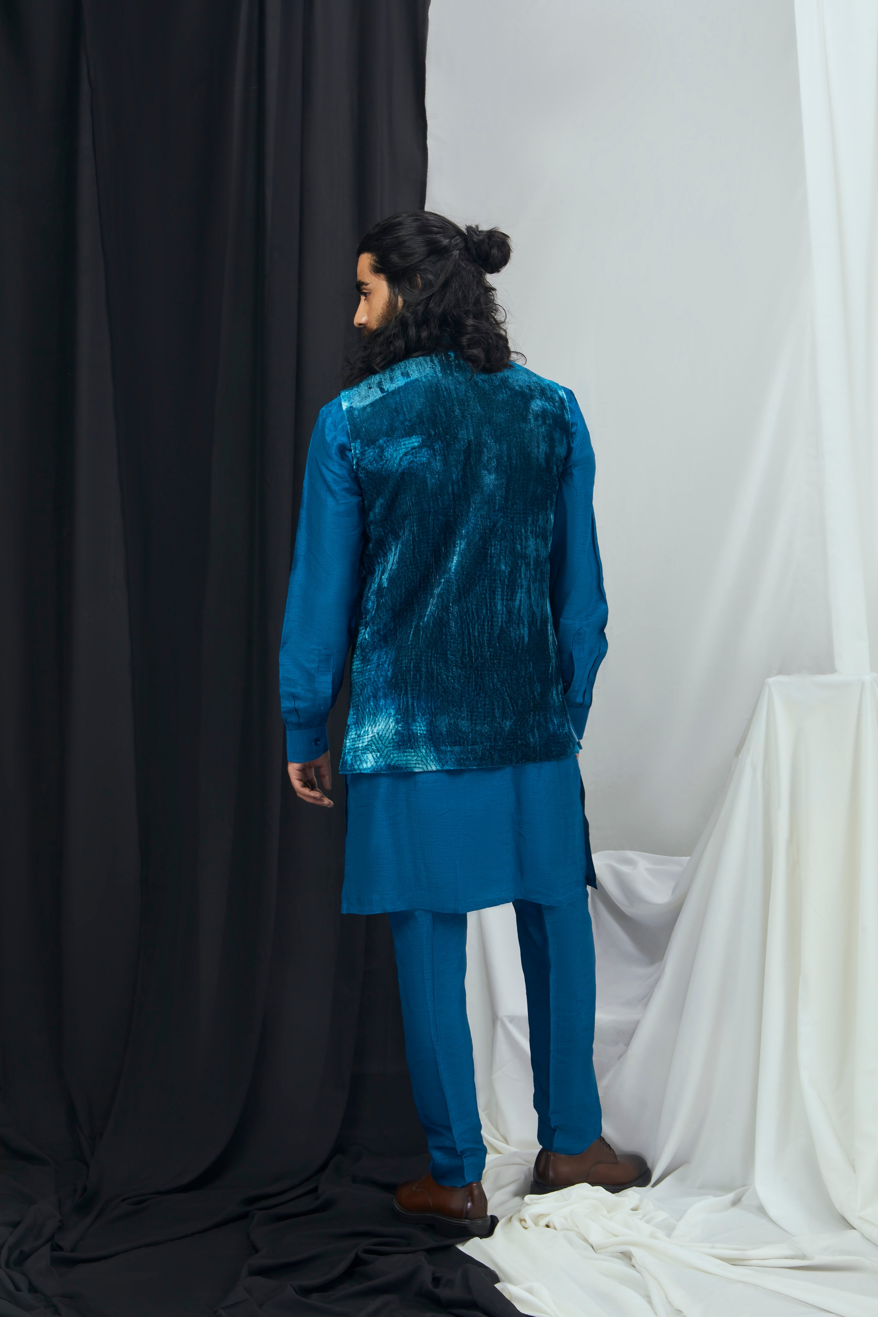 JADE BLUE KURTA SET WITH BANDI