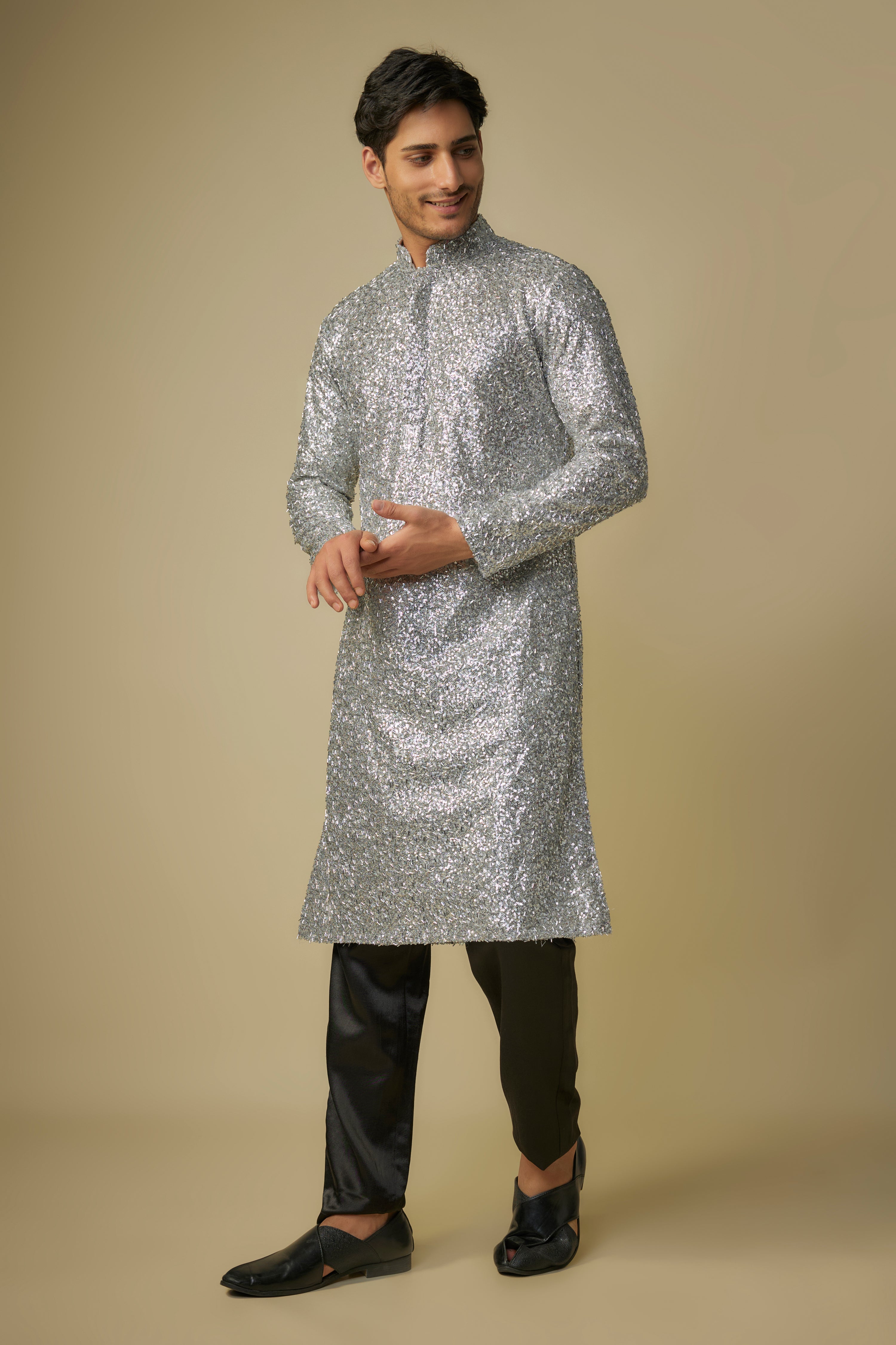 SILVER EMBROIDERED KURTA WITH PANT