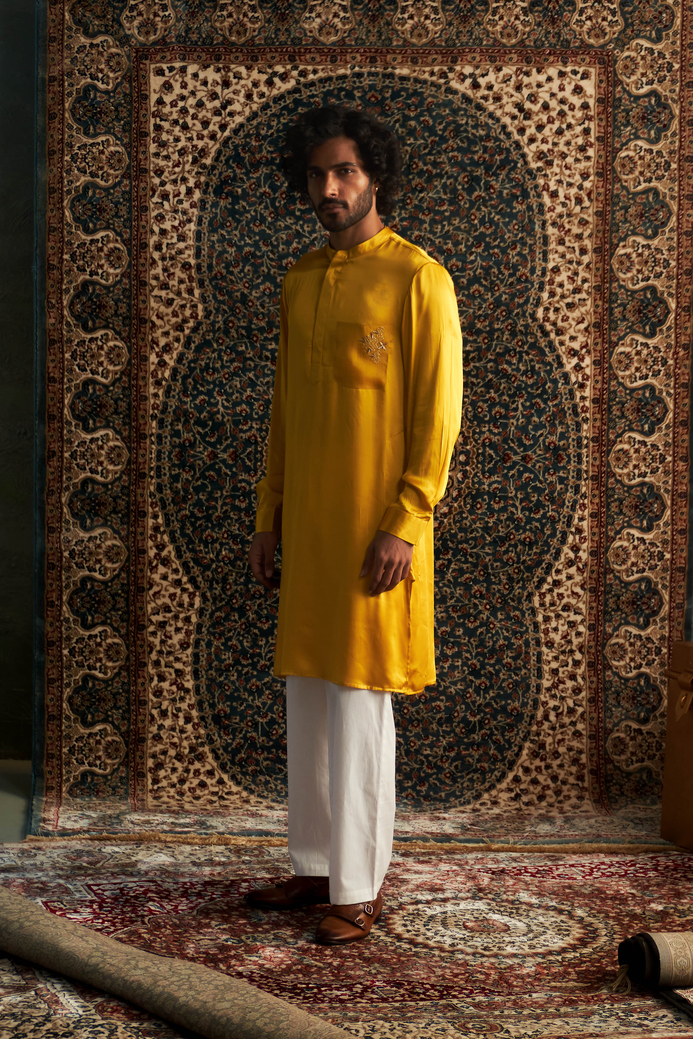 PRARAMBH EMBROIDERED KURTA SET