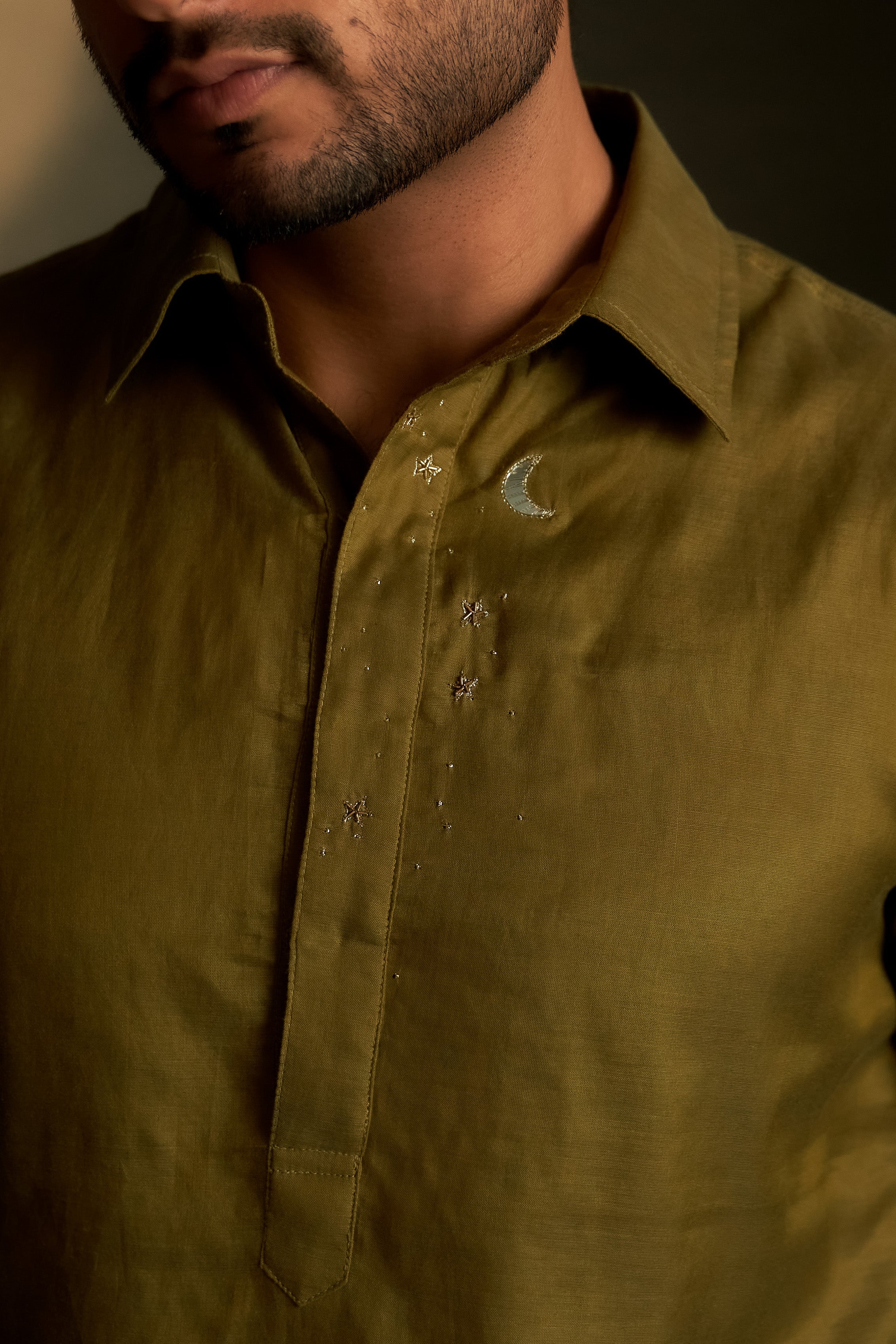 OLIVE DUSK PATHANI KURTA SET WITH BUNDI