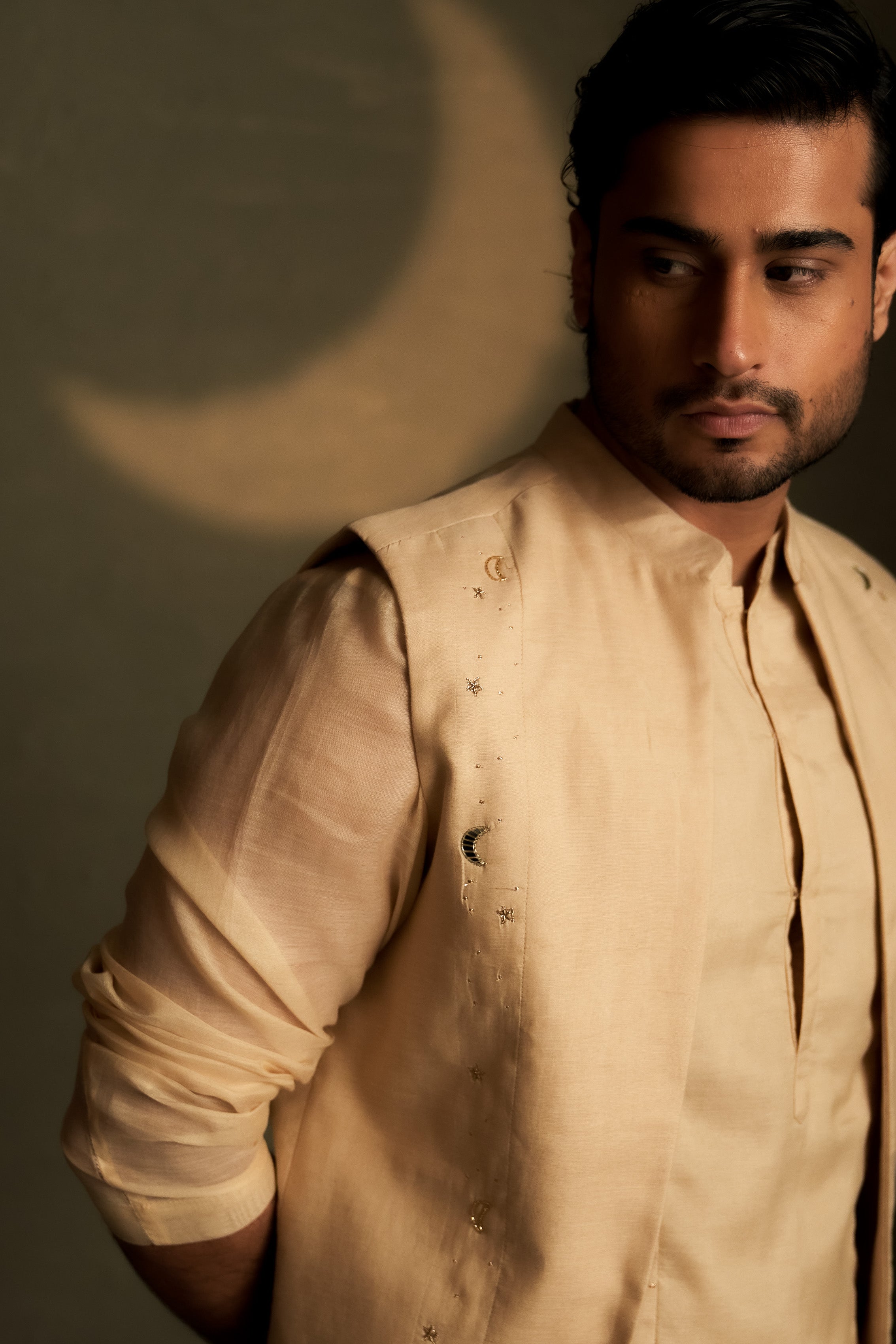 GOLDEN BEIGE LONG KURTA SET WITH LONG JACKET