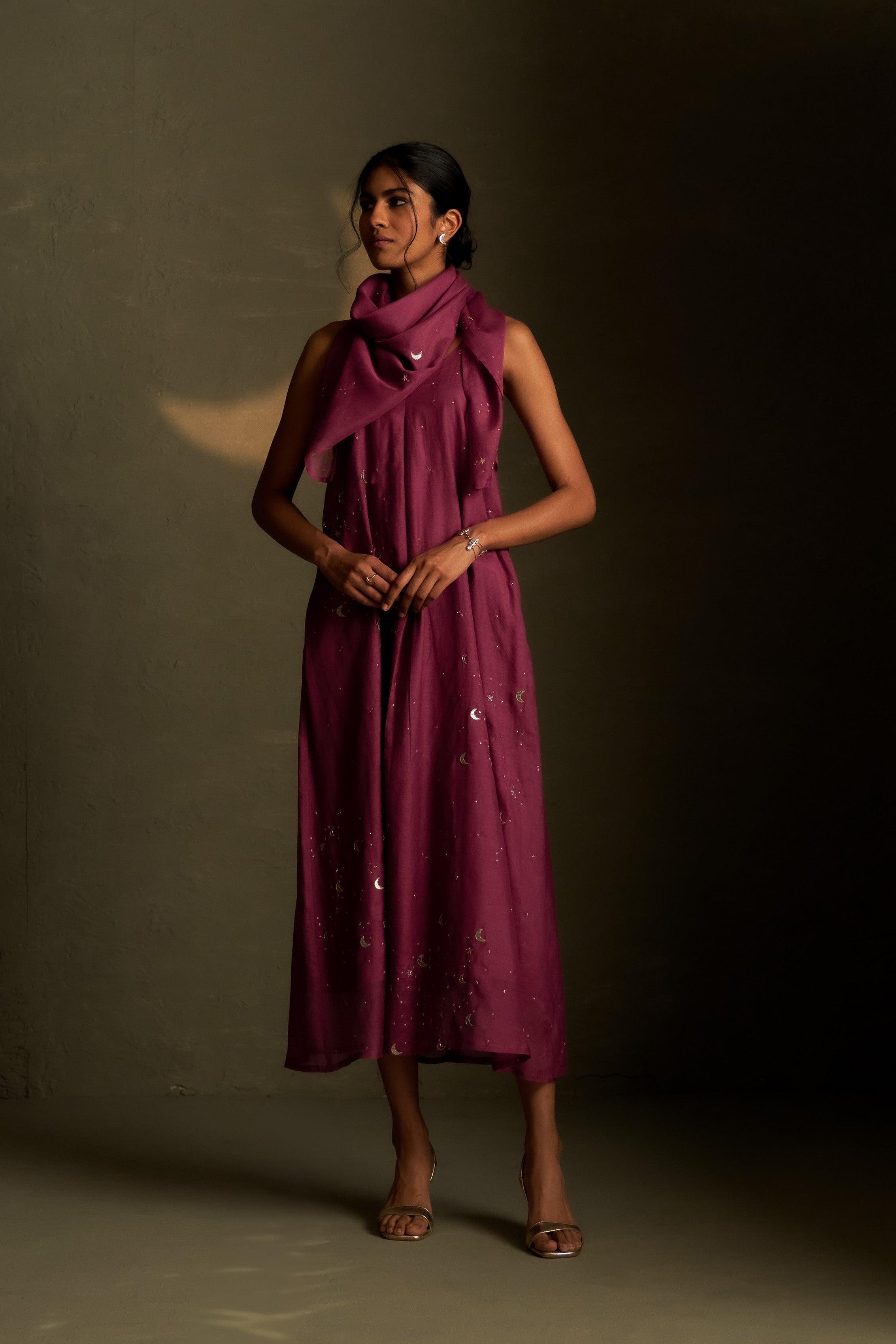 TWILIGHT MAGENTA CHAAND SITARA DRESS WITH SCARF