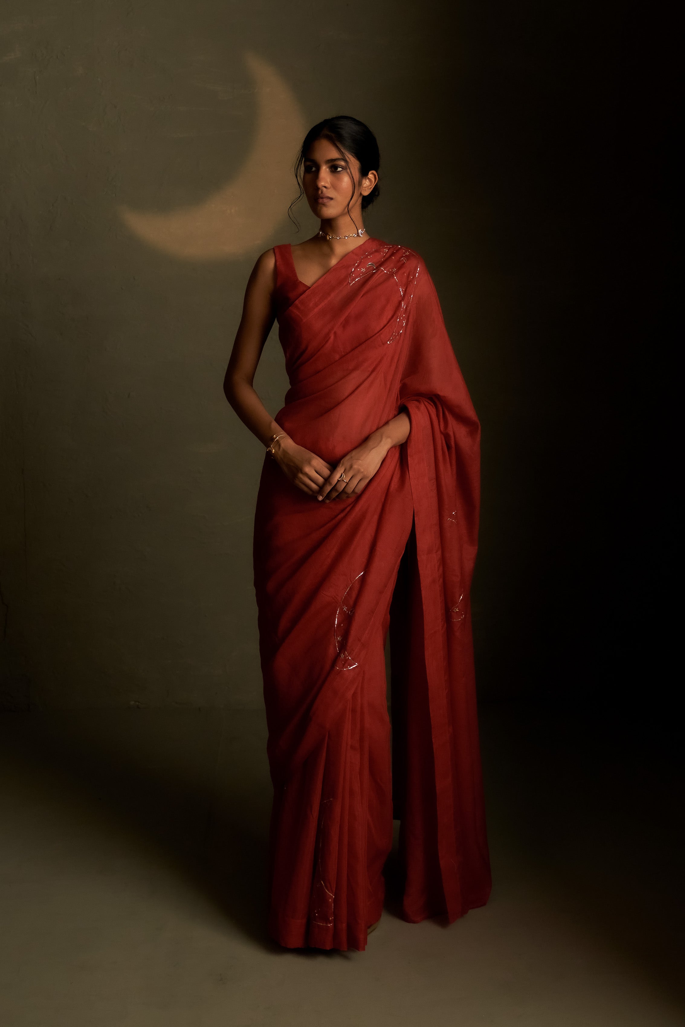 CHAAND SAREE WITH SLEEVELESS BLOUSE