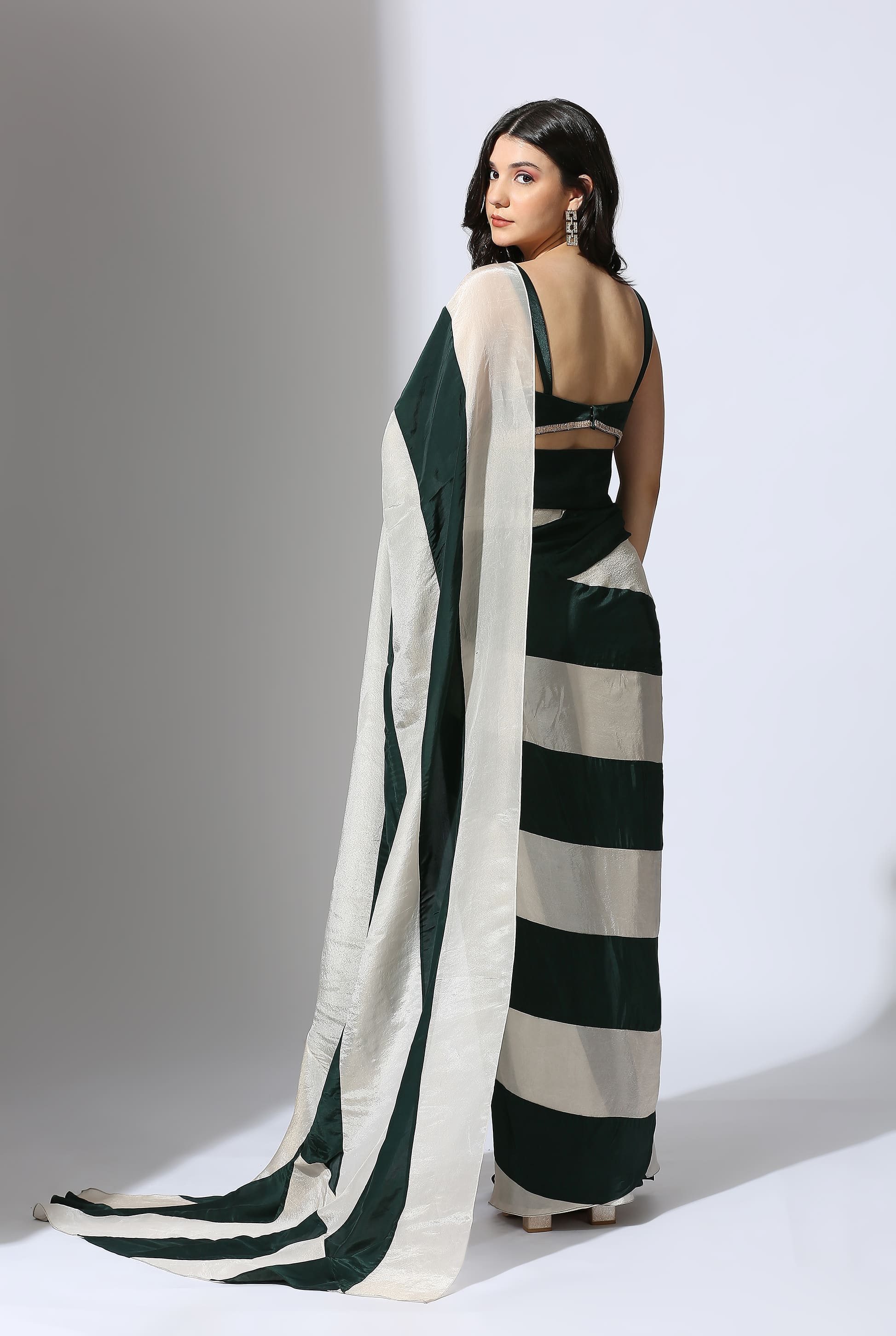 BOTTLE GREEN BLOCK SAREE WITH WAIST BELT