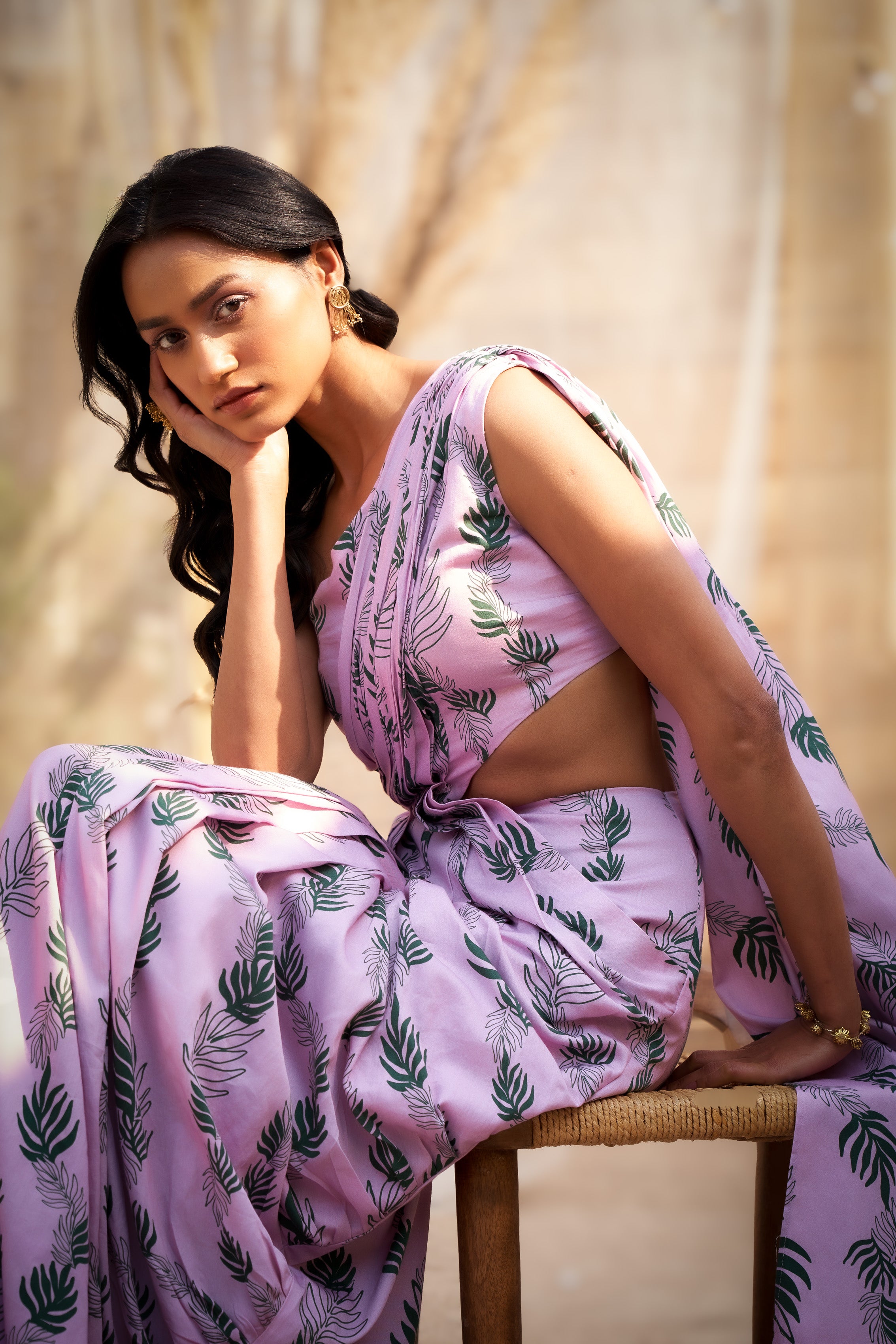 ONE-SHOULDER LEAF-PRINTED DRAPE SAREE DRESS