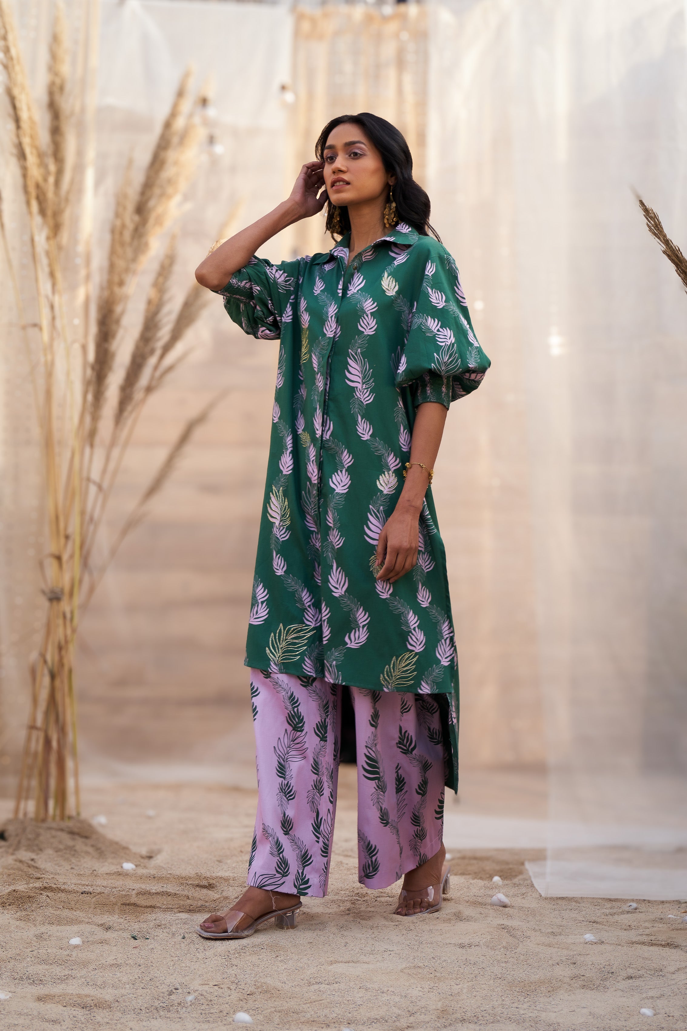 CHARMING LEAF-PRINT CO-ORD SET WITH ZARI HIGHLIGHTS & FLARED PANTS