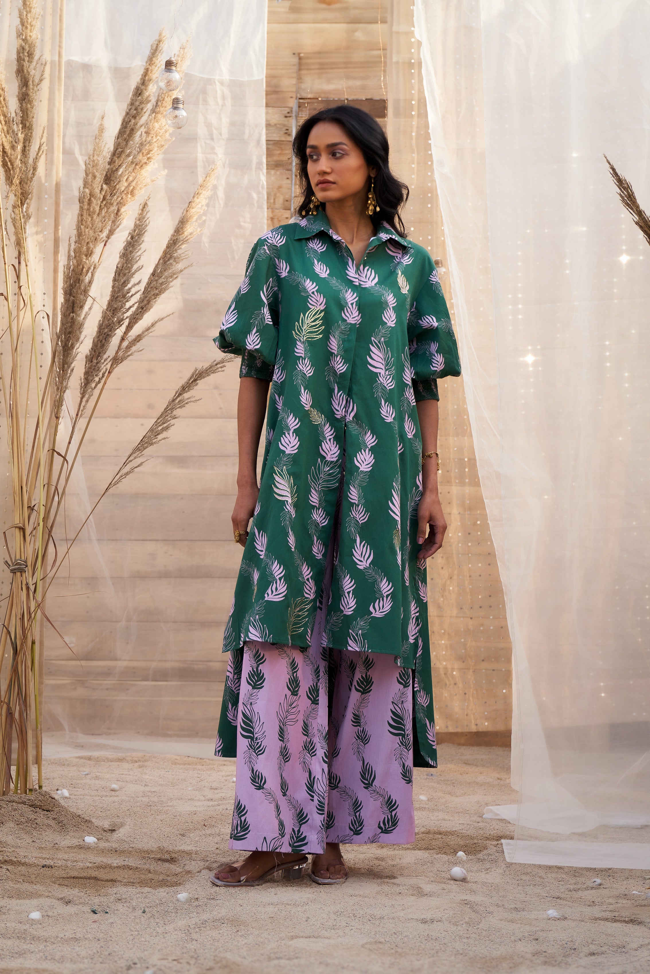 CHARMING LEAF-PRINT CO-ORD SET WITH ZARI HIGHLIGHTS & FLARED PANTS