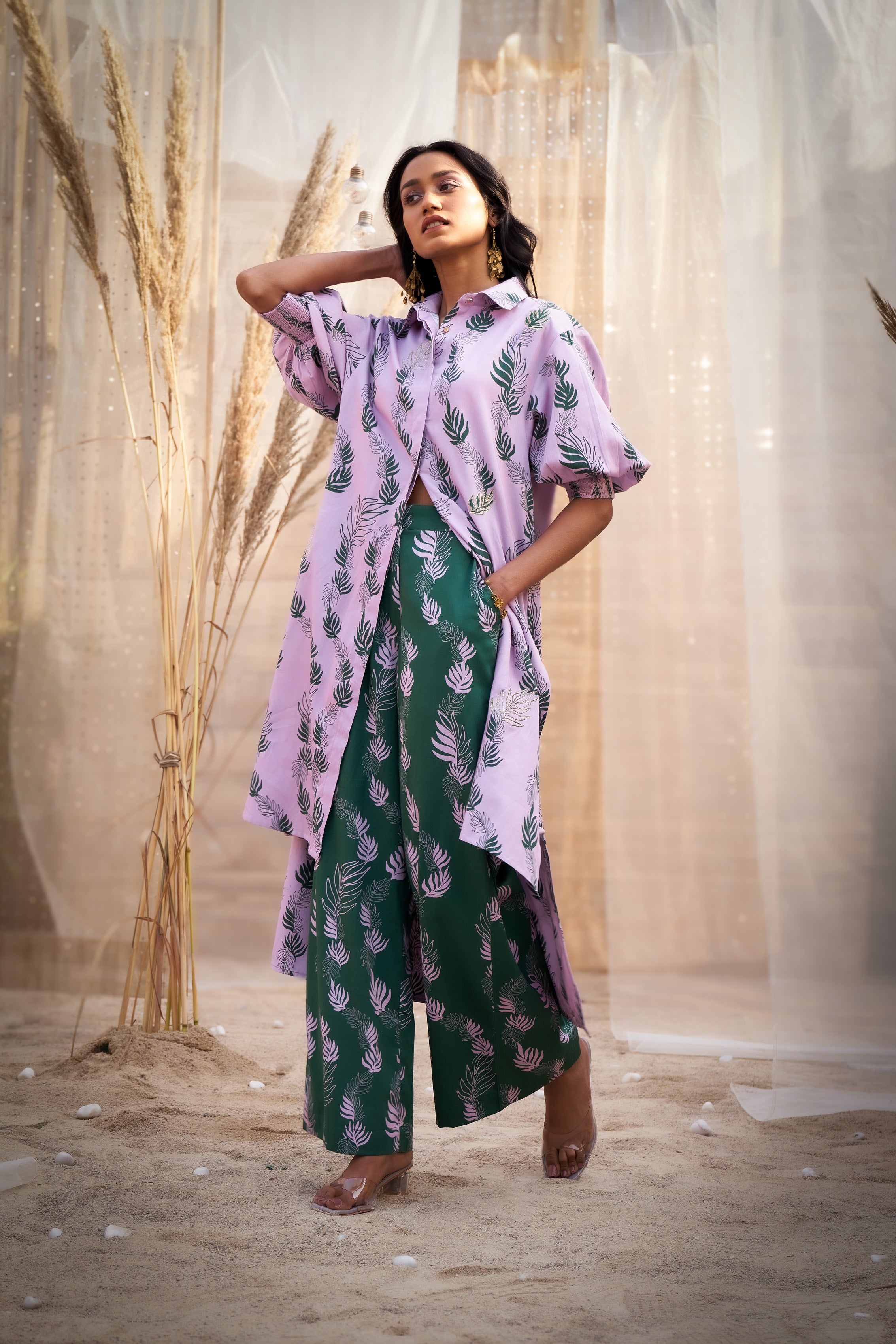 CHARMING LEAF-PRINT CO-ORD SET WITH ZARI HIGHLIGHTS & FLARED PANTS