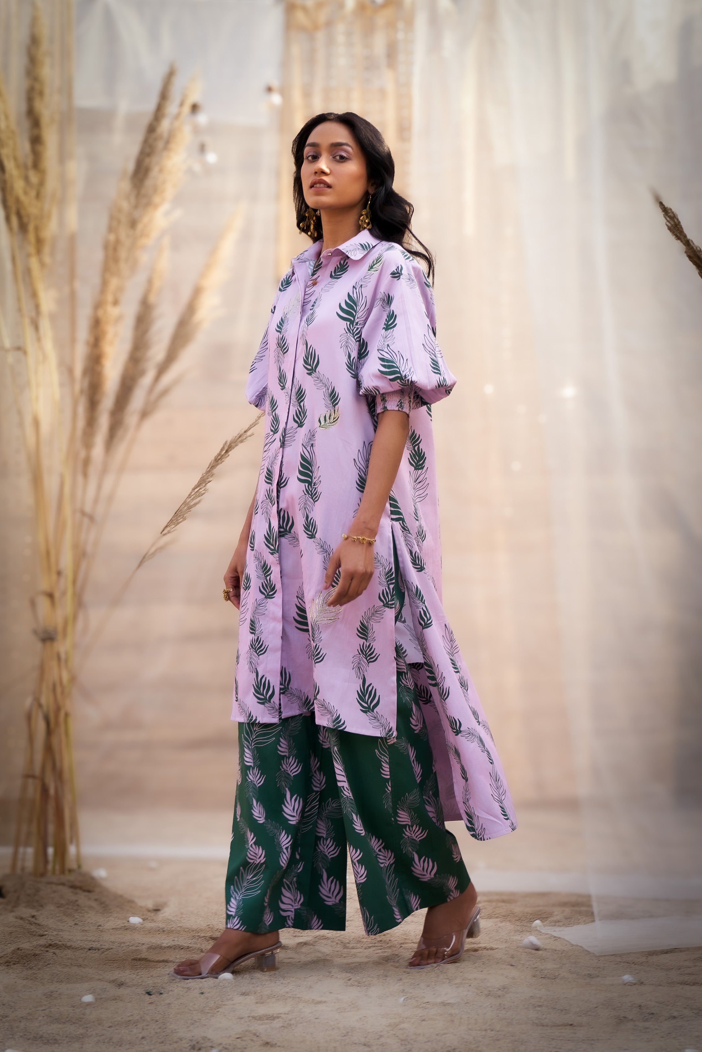 CHARMING LEAF-PRINT CO-ORD SET WITH ZARI HIGHLIGHTS & FLARED PANTS