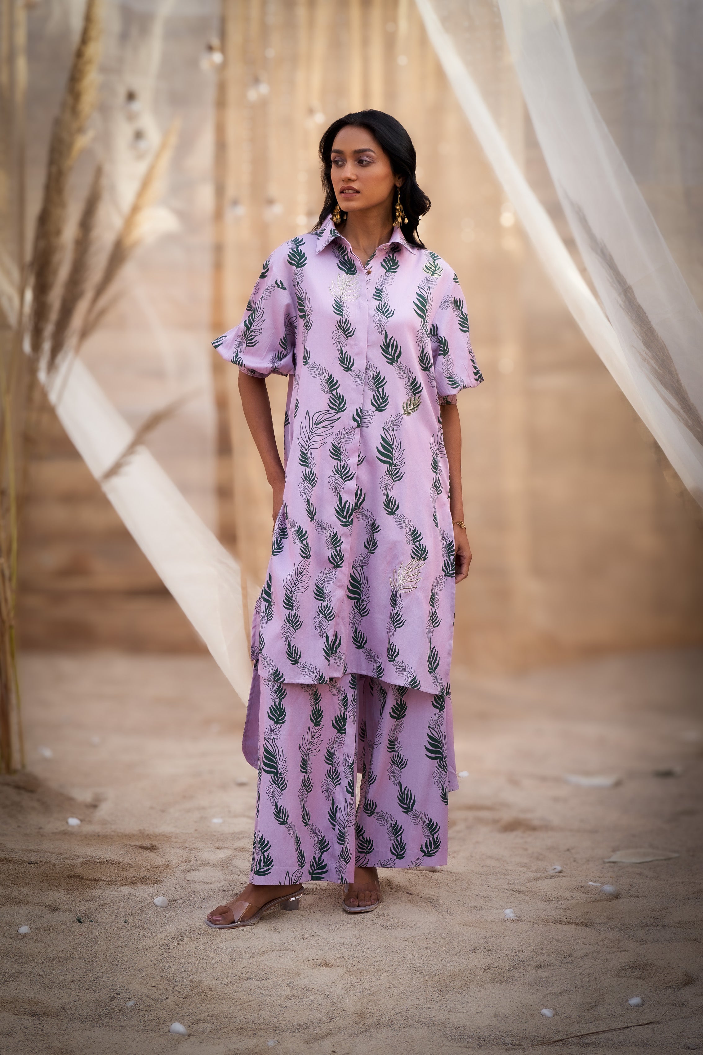 CHARMING LEAF-PRINT CO-ORD SET WITH ZARI HIGHLIGHTS & FLARED PANTS