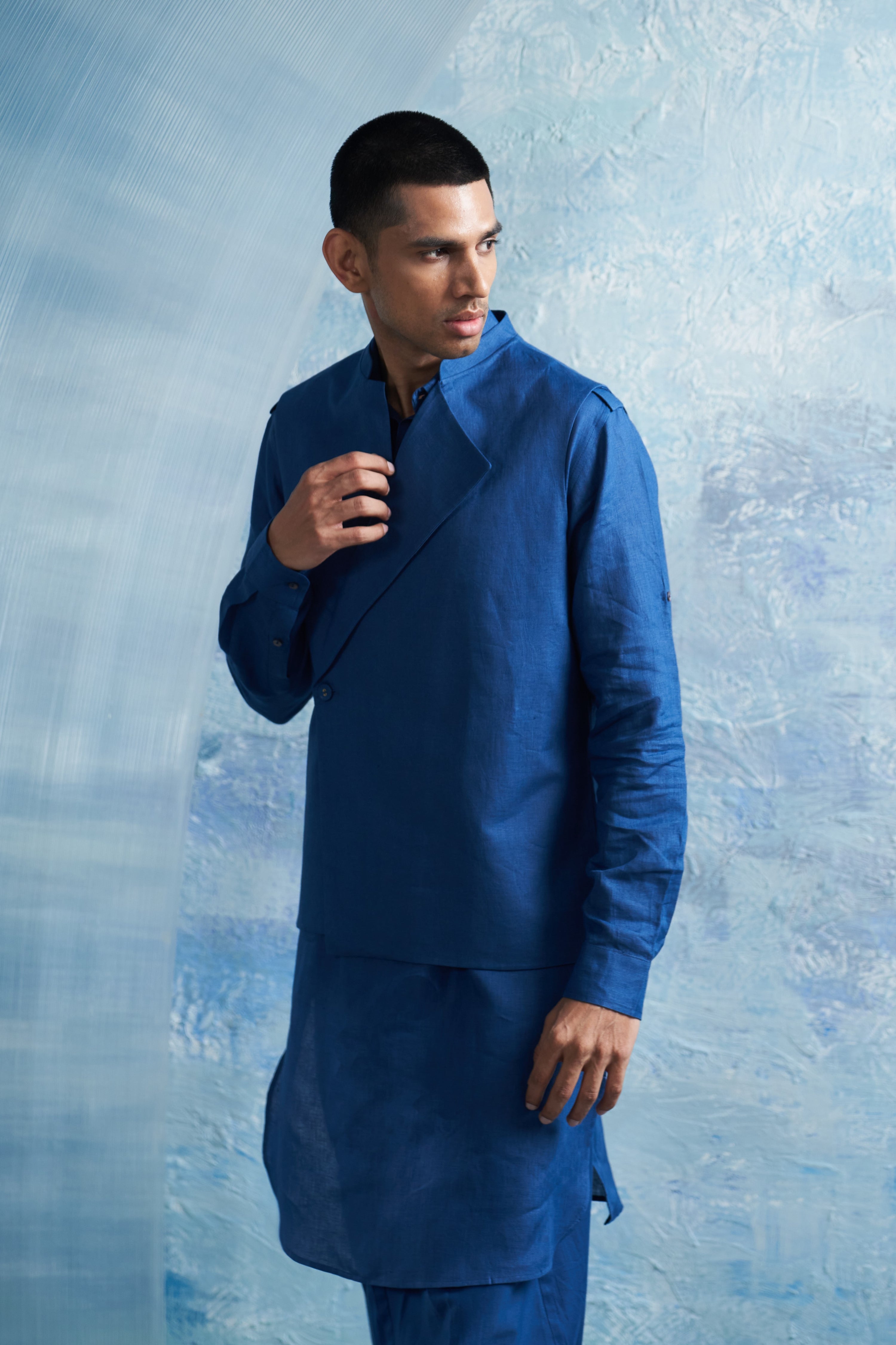 AURA ROYAL BLUE OVERLAP JACKET