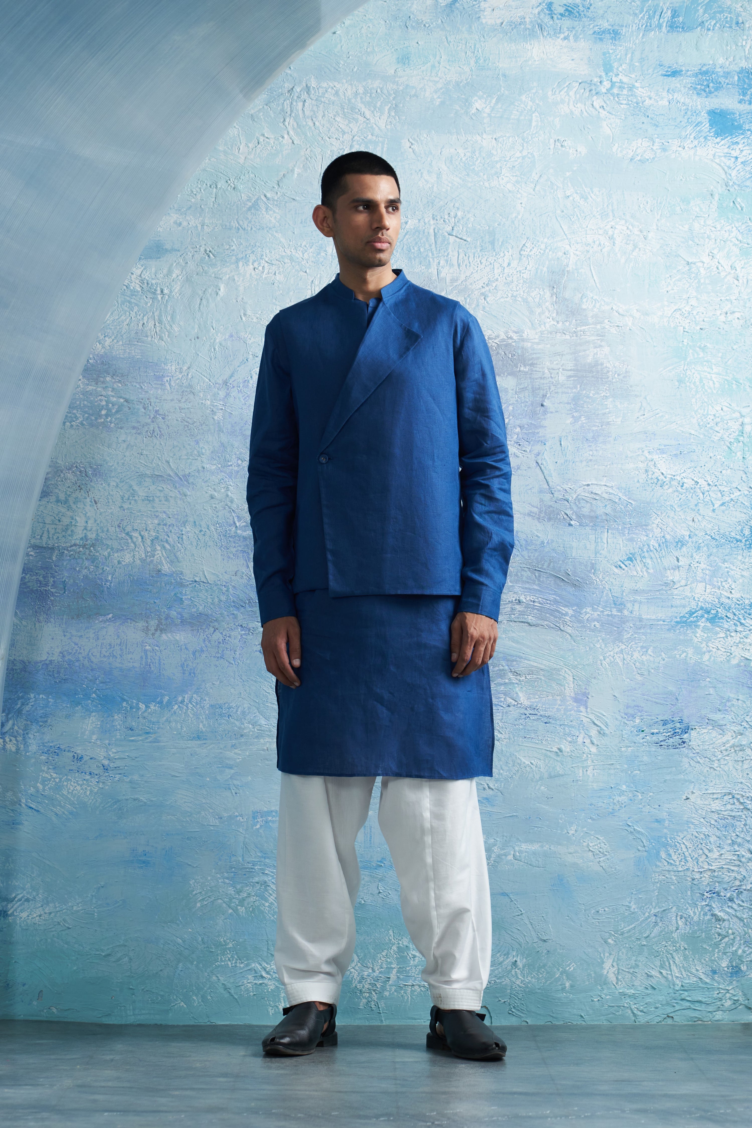 ROYAL BLUE STRAIGHT KURTA & JACKET SET