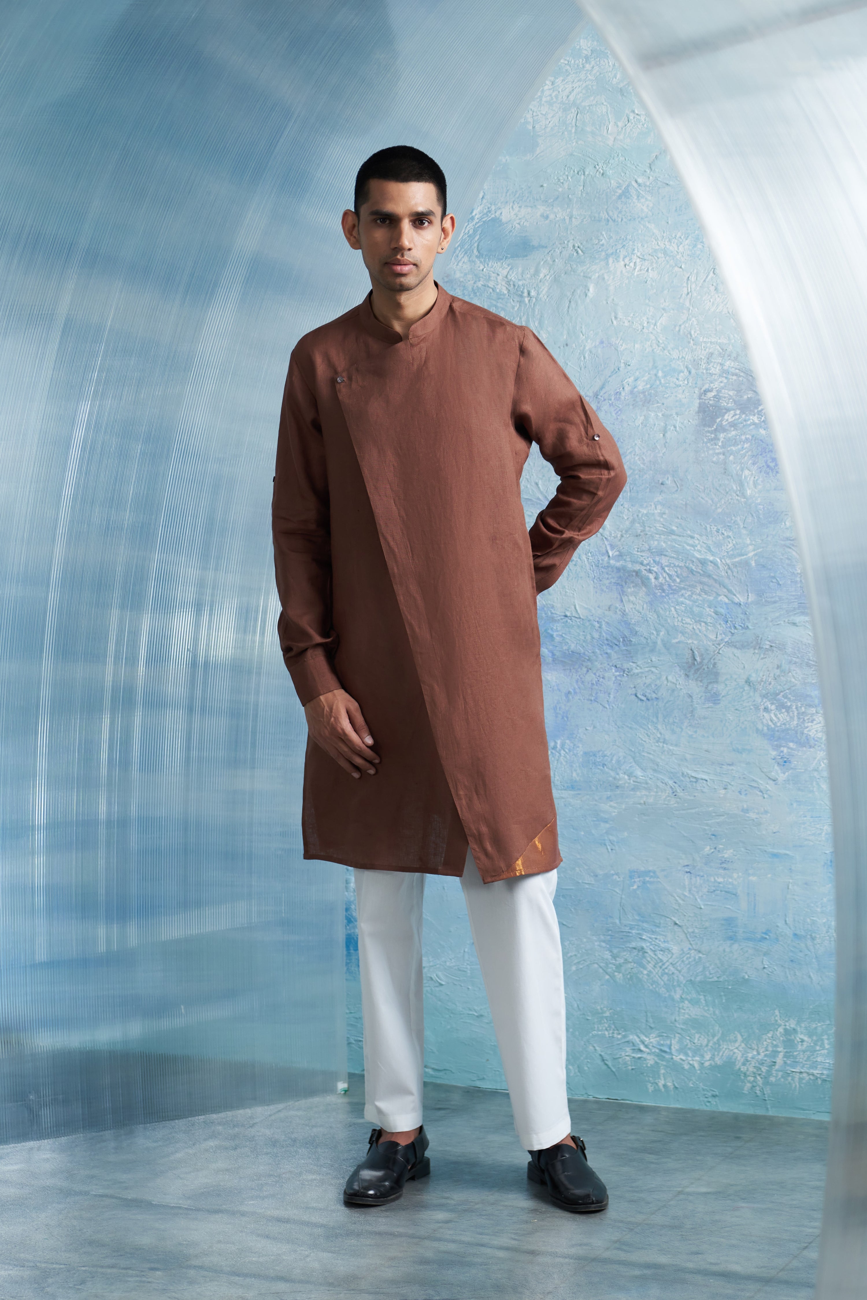 AURA WOODY BROWN SLANT KURTA SET