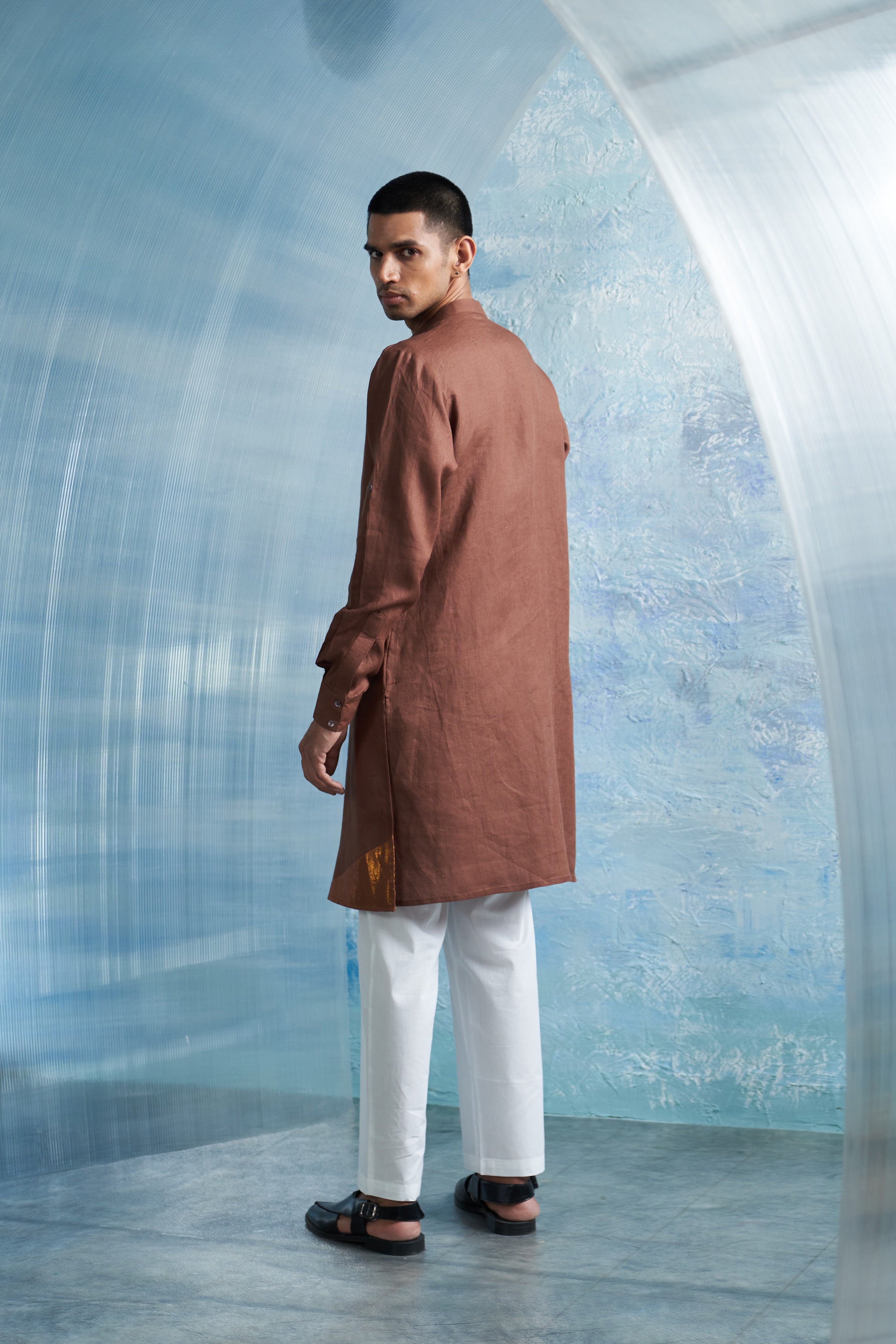 AURA WOODY BROWN SLANT KURTA SET