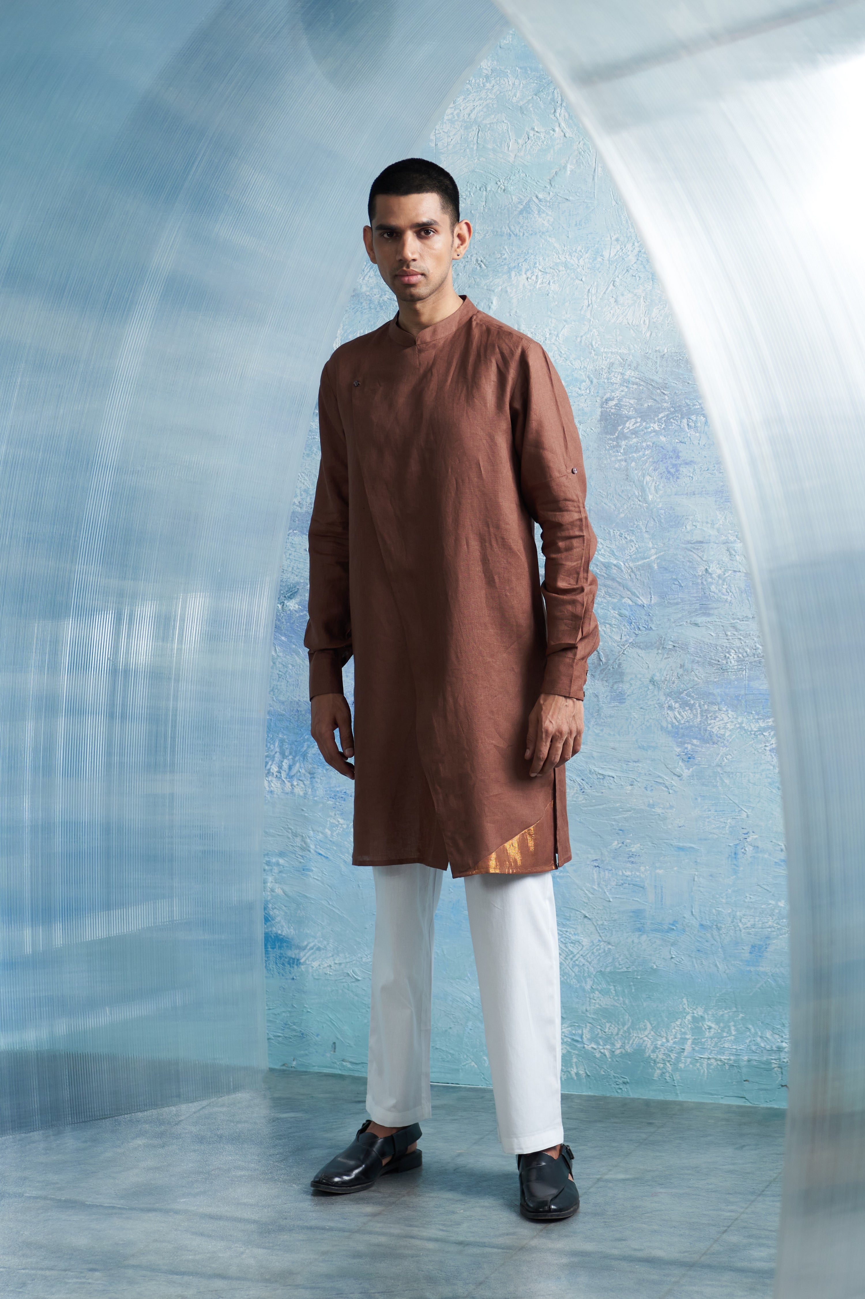 AURA WOODY BROWN SLANT KURTA SET