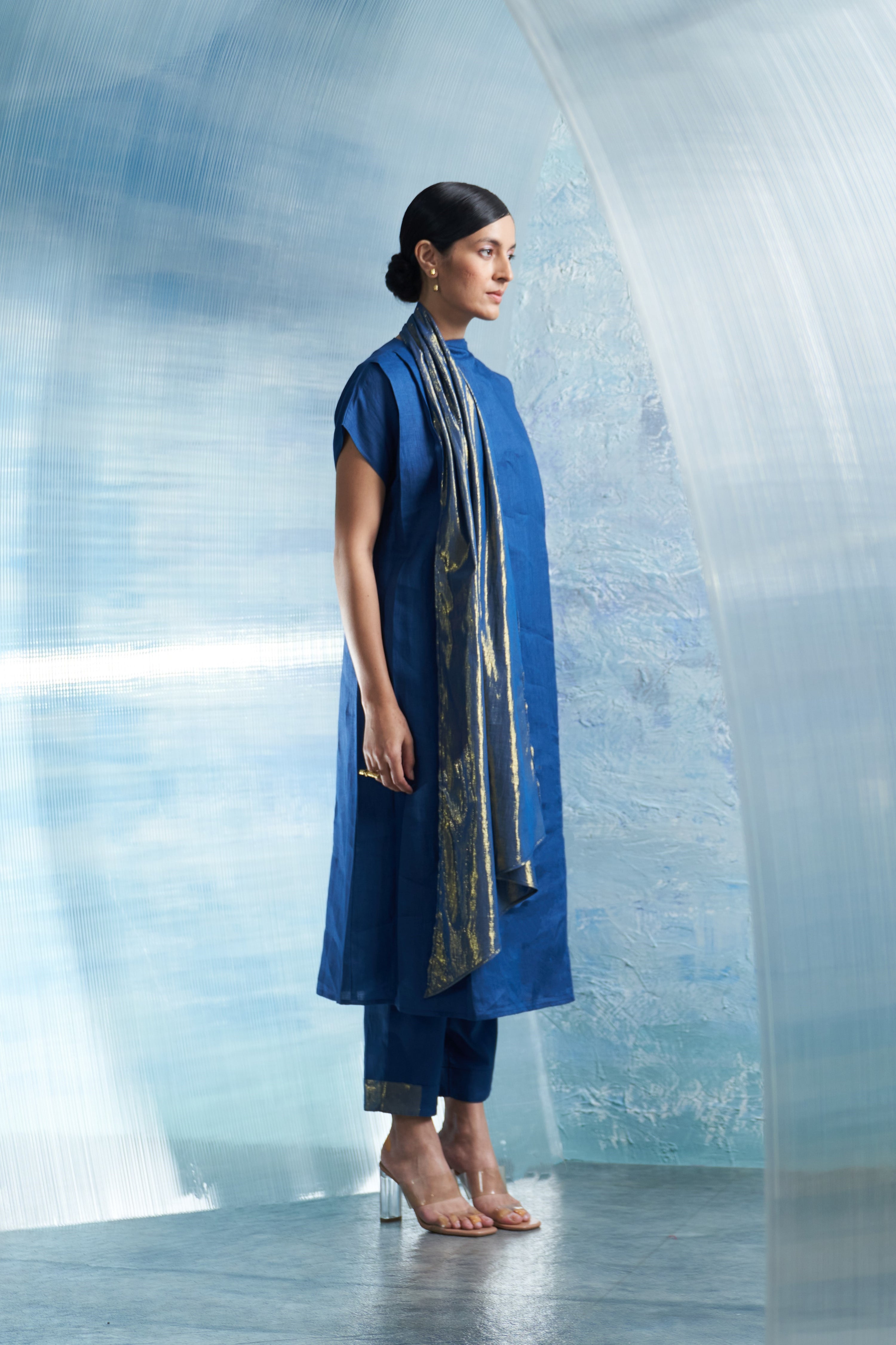 AURA ROYAL BLUE SCARF KURTA SET